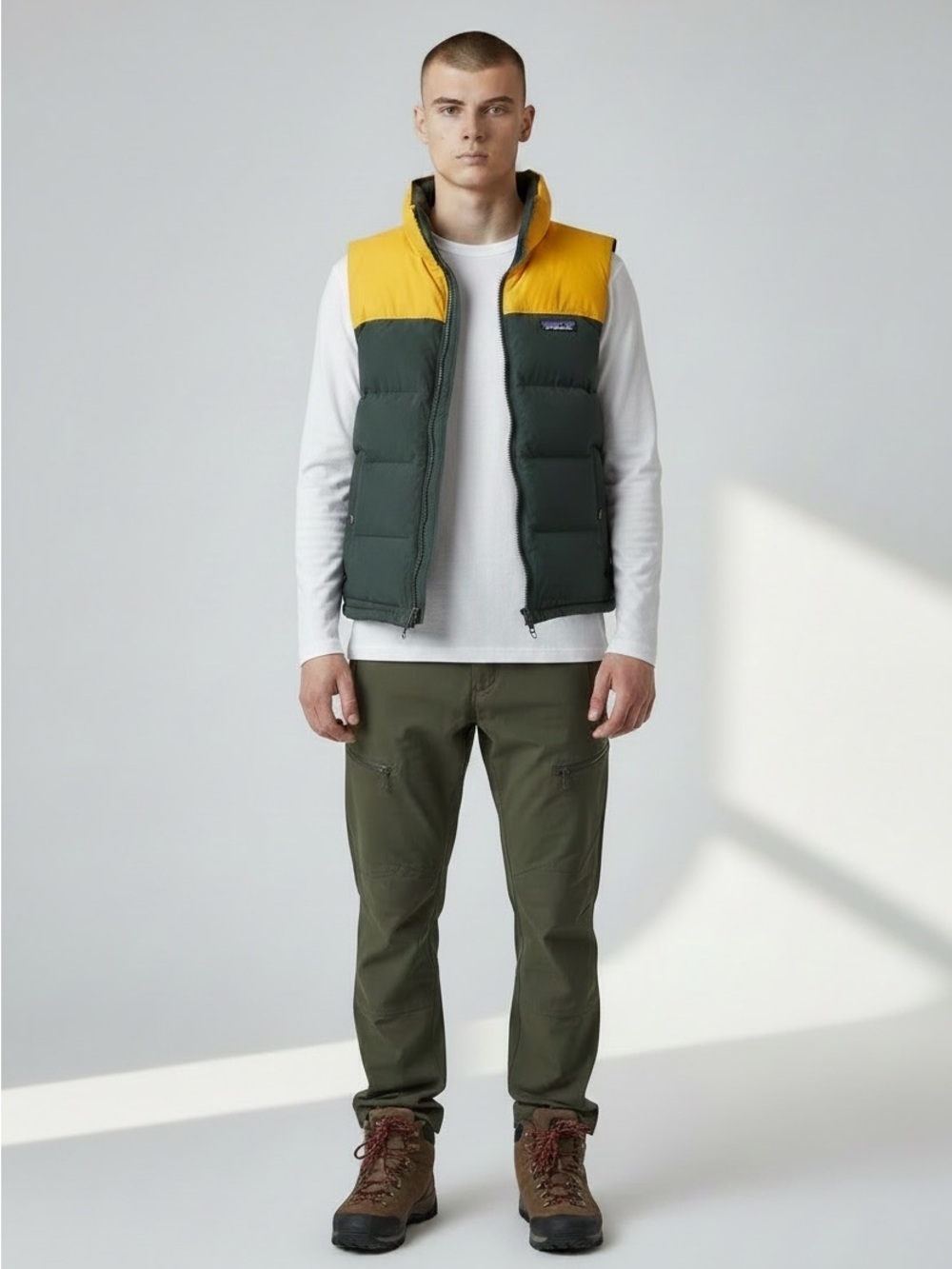 PATAGONIA Men's REVERSIBLE body Yellow & dark green Puffer Vest - XXS, womens xs